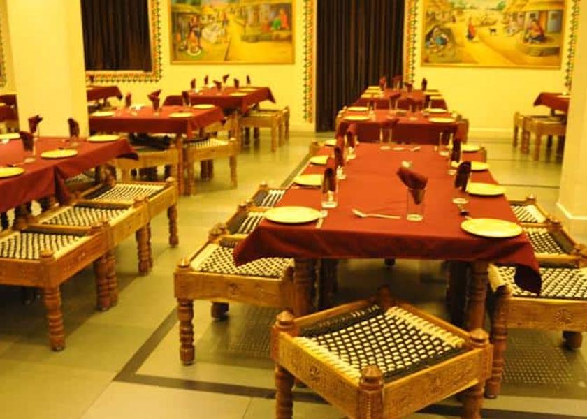 Gujarat Nakhatrana restaurant